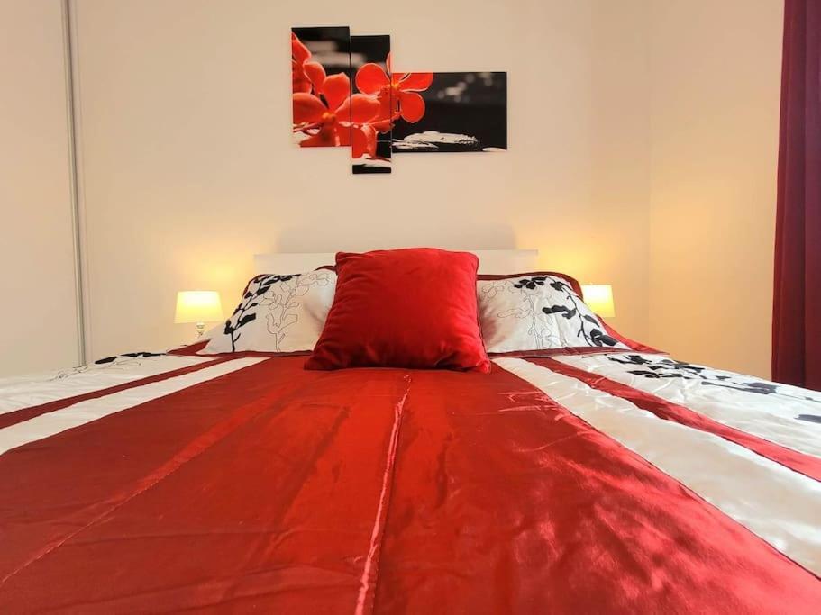 קרקוב Apartment Sophie 3 Rooms, 2 Bathrooms, 8 Persons מראה חיצוני תמונה